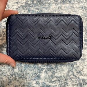 Missoni x Delta First Class Dark Blue Chevron Travel Case